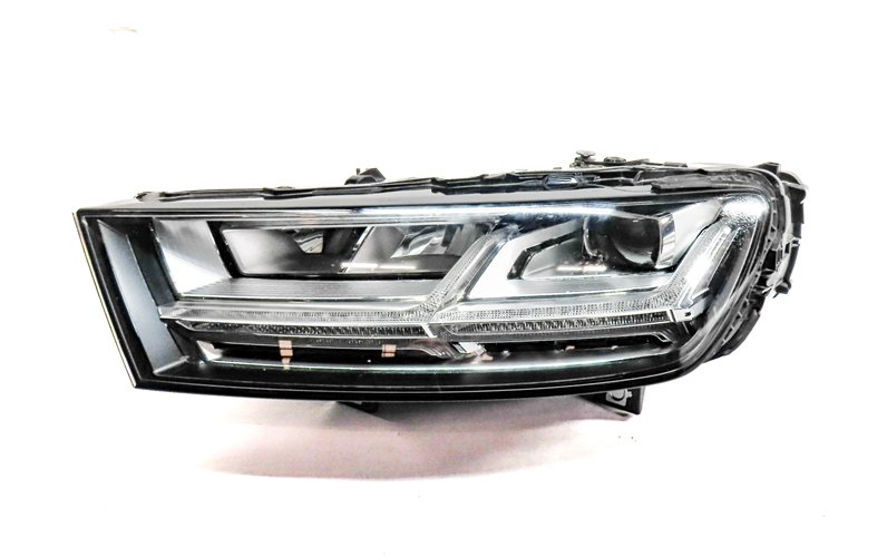 17-19 AUDI Q7 (4M) LEFT FRONT DRIVER DYNAMIC LED HEADLIGHT LIGHT LAMP (8Q3)