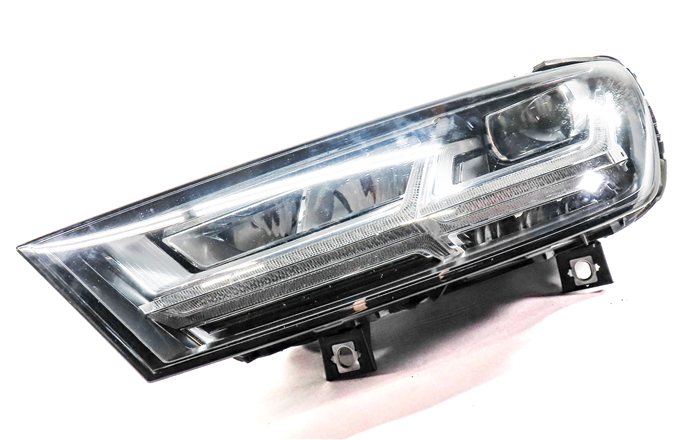 Thumbnail 4: 17-19 AUDI Q7 (4M) LEFT FRONT DRIVER DYNAMIC LED HEADLIGHT LIGHT LAMP (8Q3)