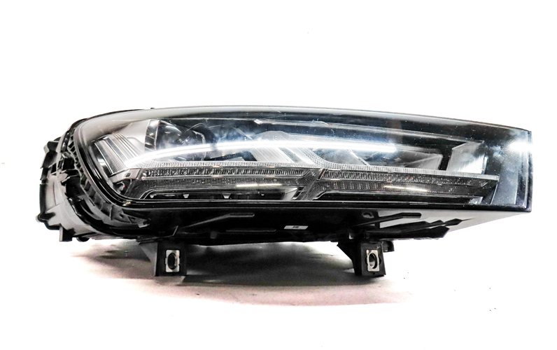 Thumbnail 4: 17-19 AUDI Q7 (4M) RIGHT FRONT PASSENGER DYNAMIC LED HEADLIGHT LIGHT LAMP (8Q3)