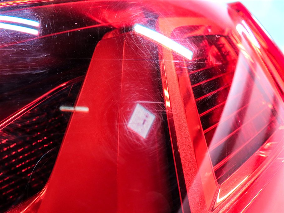 Thumbnail 11: 17-19 AUDI Q7 (4M) REAR RIGHT PASSENGER TRUNK TAILLIGHT LED BRAKE LIGHT LAMP