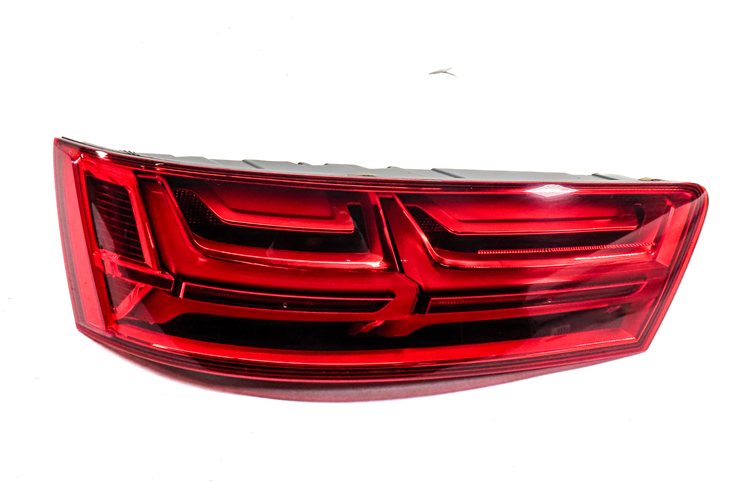 Thumbnail 6: 2017-2019 AUDI Q7 (4M) REAR LEFT DRIVER TRUNK TAILLIGHT BRAKE LIGHT LAMP (LED)