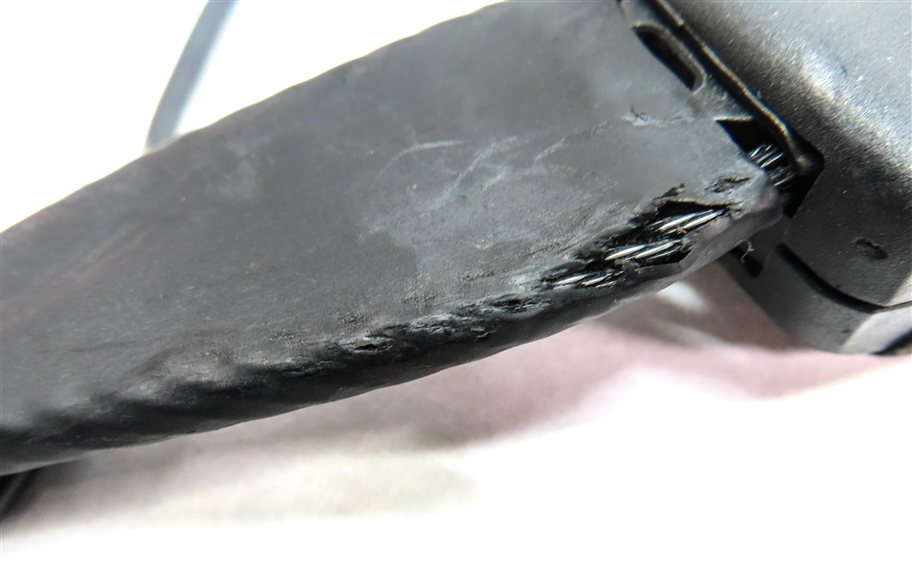 Thumbnail 8: 2017-2019 AUDI A4 Q7 (B9 8W 4M) FRONT LEFT DRIVER SEATBELT BUCKLE RECEIVER