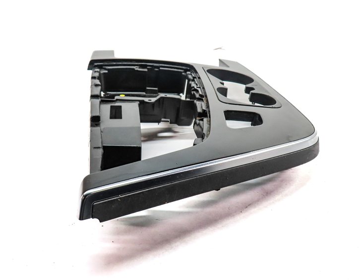 Thumbnail 6: 2017 AUDI Q7 (4M) FRONT CENTER CONSOLE SHIFT CUPHOLDER TRIM PANEL (BLACK)