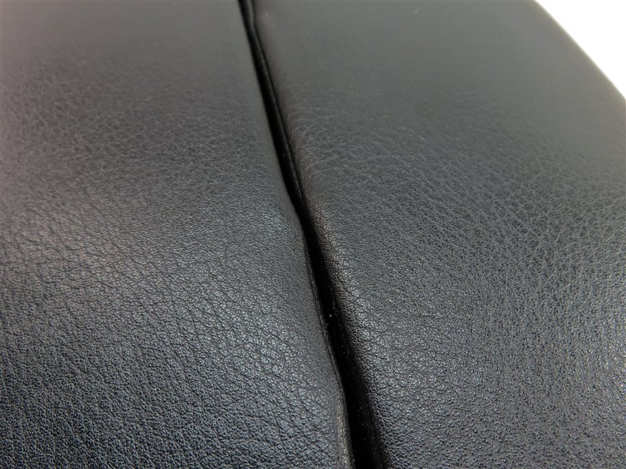 Thumbnail 9: 17-19 AUDI Q7 4M FRONT CENTER CONSOLE COMPARTMENT ARMREST LID COVER (Black)