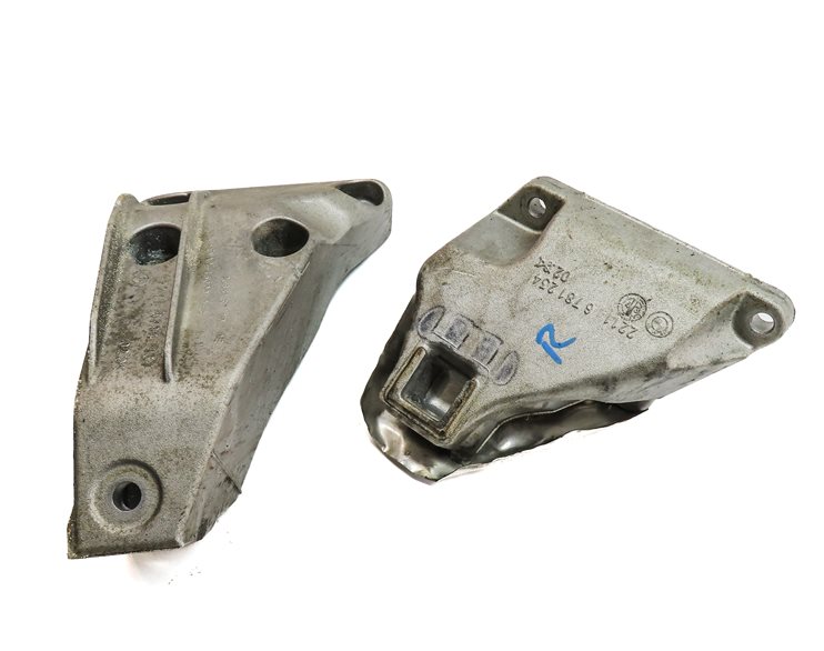 Thumbnail 2: 2013 BMW 528XI (F10) 2.0L (N20) ENGINE MOTOR MOUNT SUPPORT BRACKET SET/2