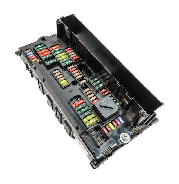 2012-2017 BMW 5 6 7 (F01 F06 F10) FRONT POWER DISTRIBUTION RELAY FUSE BOX