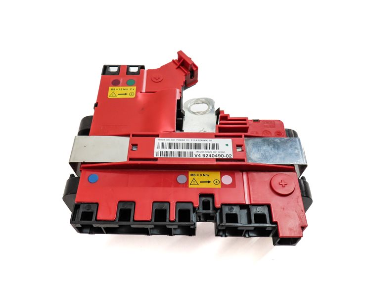 Thumbnail 2: 2013 BMW 528XI (F10) 2.0L N20 ENGINE POSITIVE BATTERY POWER DISTRIBUITION PLATE