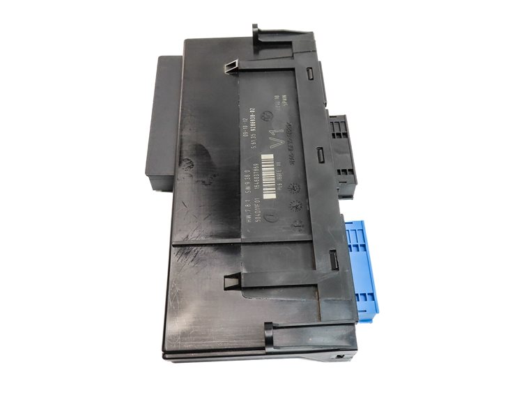Thumbnail 3: 2013 BMW 528XI (F10) 2.0L (N20) ENGINE PRIMARY BODY CONTROL MODULE BCM
