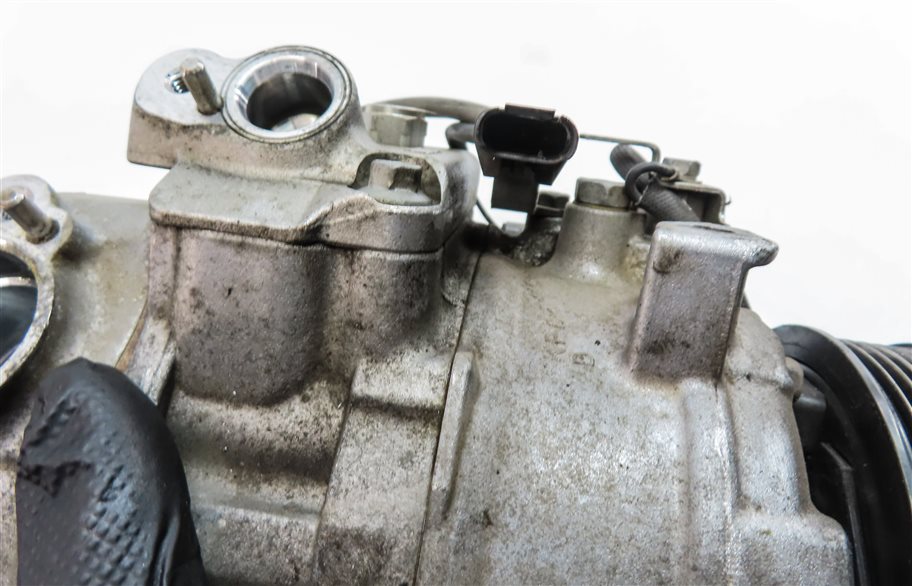Thumbnail 5: 12-18 BMW 328i 428i 535i 740i X5 (F30 F31 F33 F01 F10 F15) A/C COMPRESSOR PUMP