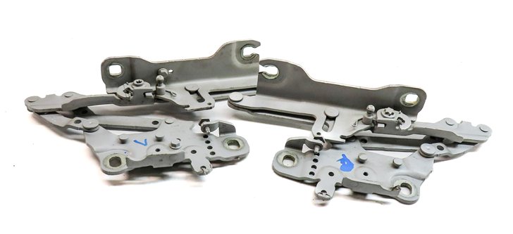 Thumbnail 4: 12-21 BMW 2 3 4 SERIES (F22 F30 F32 F34) LEFT & RIGHT HOOD HINGE SET 2 (Silver)