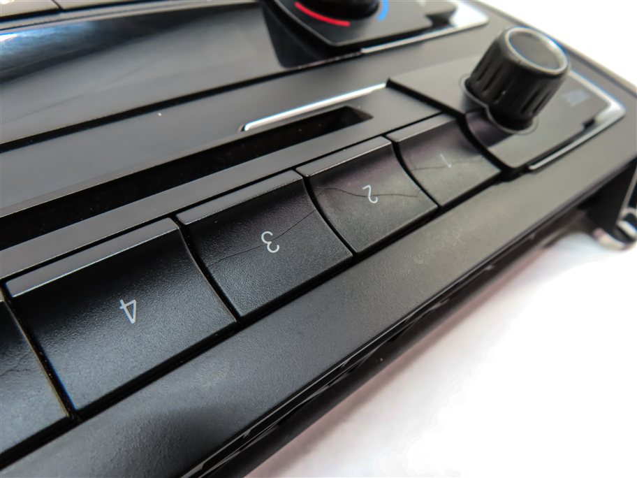 Thumbnail 10: 2013 BMW ACTIVE HYBRID 3 (F30) FRONT CLIMATE MEDIA RADIO CONTROL PANEL SET