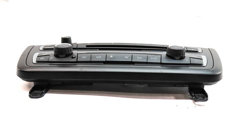 Thumbnail 3: 2013 BMW ACTIVE HYBRID 3 (F30) FRONT CLIMATE MEDIA RADIO CONTROL PANEL SET