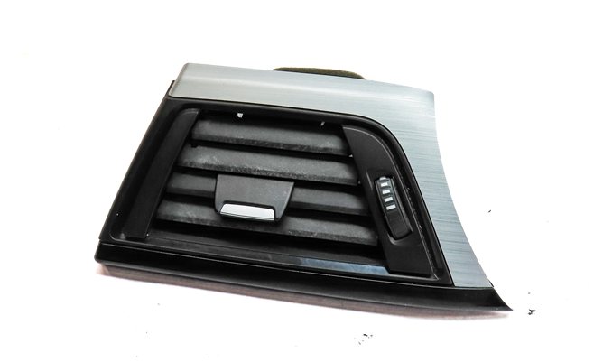Thumbnail 3: 2013 BMW ACTIVE HYBRID 3 (F30) FRONT LEFT DRIVER DASH HEAT AIR AC HVAC VENT