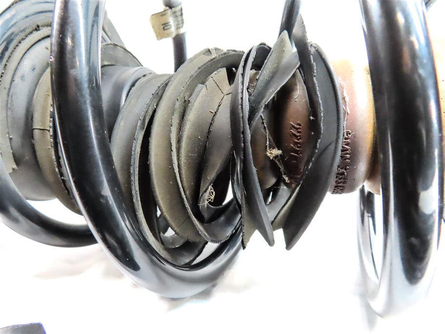 Thumbnail 9: 2012-2018 BMW 3-SERIES (F30) RWD FRONT LEFT & RIGHT SUSPENSION SHOCK STRUT SET