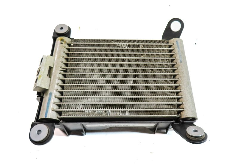 Thumbnail 6: 13-16 BMW 235i 335i 435i ACTIVEHYBRID-3 (F22 F30 F32) MAIN ENGINE OIL COOLER