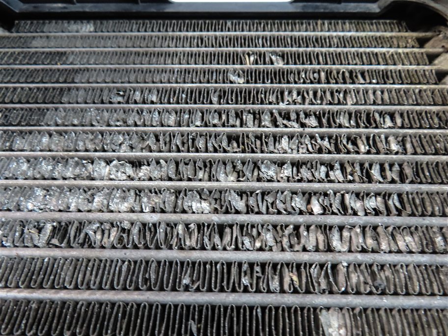 Thumbnail 8: 13-16 BMW 235i 335i 435i ACTIVEHYBRID-3 (F22 F30 F32) MAIN ENGINE OIL COOLER