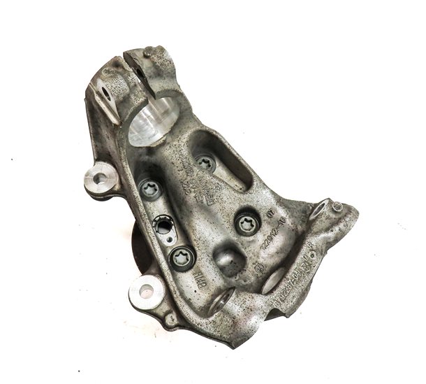 Thumbnail 2: 12-18 BMW 320i 328i 330i 335i 340i (F30) SEDAN LEFT FRONT SPINDLE KNUCKLE HUB