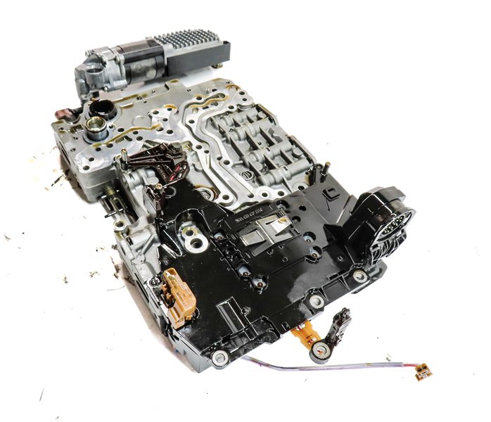 Thumbnail 4: 13-16 BMW ACTIVEHYBRID 3 5 F10 F30 8HP-70H AUTO TRANSMISSION VALVE BODY w/PUMP