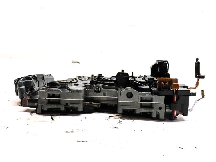 Thumbnail 5: 13-16 BMW ACTIVEHYBRID 3 5 F10 F30 8HP-70H AUTO TRANSMISSION VALVE BODY w/PUMP