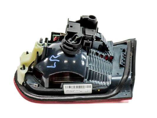 Thumbnail 8: 12-15 BMW 320i 328i 335i M3 (F30) SEDAN LEFT TRUNK INNER TAILLIGHT LIGHT LAMP