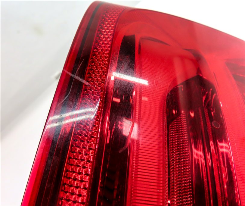 Thumbnail 10: 12-15 BMW 3 SERIES (F30) SEDAN LEFT DRIVER OUTER TAILLIGHT BRAKE LIGHT LAMP