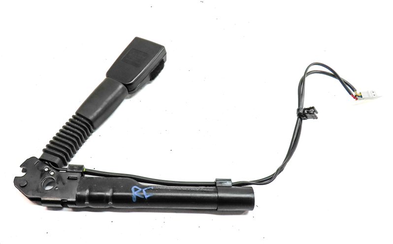 Thumbnail 4: 12-19 BMW 2 3 4 M3 (F22 F32 F33 F34 F36) FRONT RIGHT PASSENGER SEATBELT RECEIVER