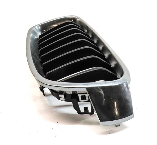 Thumbnail 5: 12-18 BMW 3 SERIES (F30) ///M-SPORT FRONT LEFT DRIVER UPPER KIDNEY GRILLE TRIM