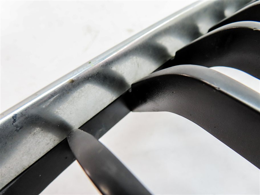 Thumbnail 6: 12-18 BMW 3 SERIES (F30) ///M-SPORT FRONT LEFT DRIVER UPPER KIDNEY GRILLE TRIM
