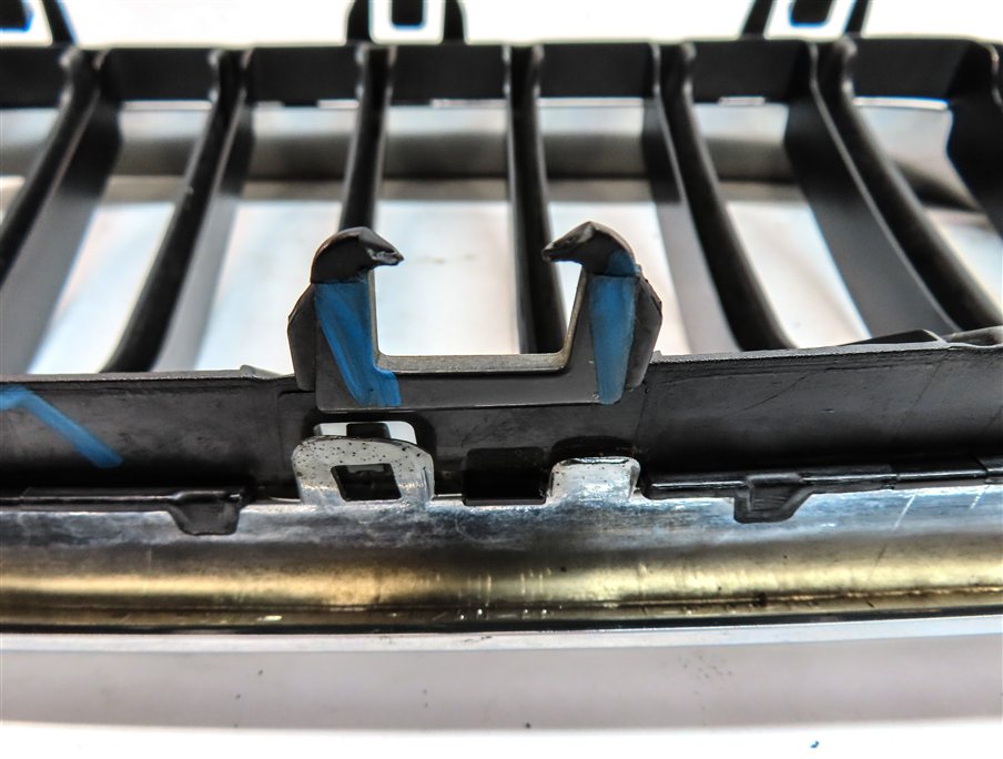 Thumbnail 9: 12-18 BMW 3 SERIES (F30) ///M-SPORT FRONT LEFT DRIVER UPPER KIDNEY GRILLE TRIM