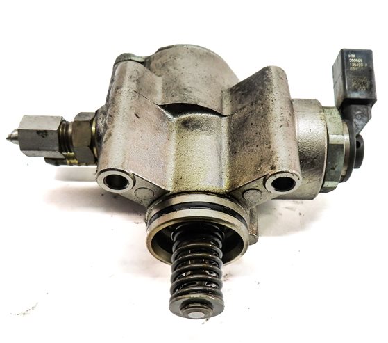 Thumbnail 6: AUDI 09-10 Q7 (4L) 08-10 PASSAT 3.6L (BHK VR6) ENGINE HIGH PRESSURE FUEL PUMP