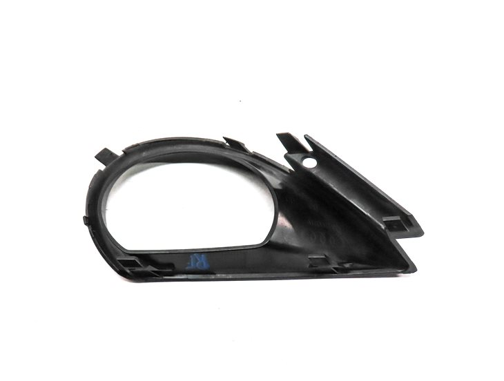 Thumbnail 4: 2010 AUDI Q7 (4L) FRONT RIGHT PASSENGER FOGLIGHT FOG LIGHT LAMP TRIM