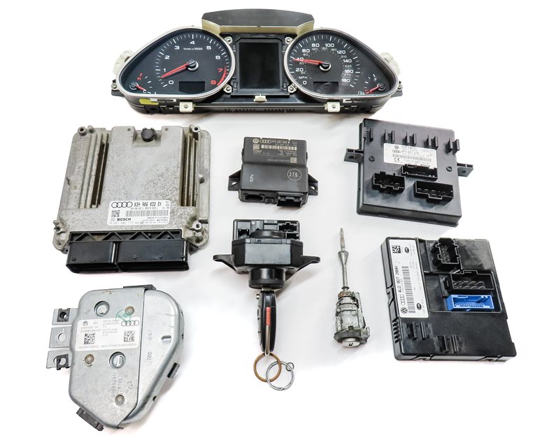 Thumbnail 4: 2010 AUDI Q7 (4L) 3.6L VR6 ENGINE ECM BCM KESSY IMMOBILIZER MODULE KEY SET/9