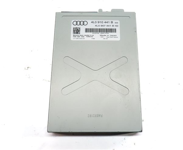 Thumbnail 2: 2010-2017 AUDI Q7 (4L) REARVIEW BACKUP REVERSE CAMERA CONTROL MODULE