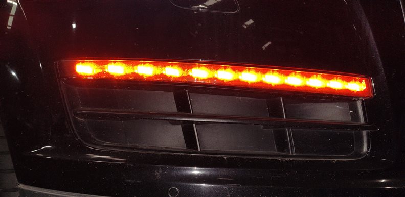 Thumbnail 2: 2010-2015 AUDI Q7 (4L) FRONT RIGHT PASSENGER TURN SIGNAL MARKER LIGHT LAMP (LED)