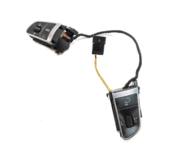 2010 AUDI Q7 (4L) DRIVER STEERING WHEEL MEDIA PHONE OPTION SELECT SWITCH BUTTON