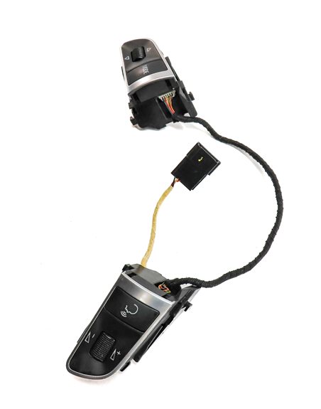 Thumbnail 2: 2010 AUDI Q7 (4L) DRIVER STEERING WHEEL MEDIA PHONE OPTION SELECT SWITCH BUTTON