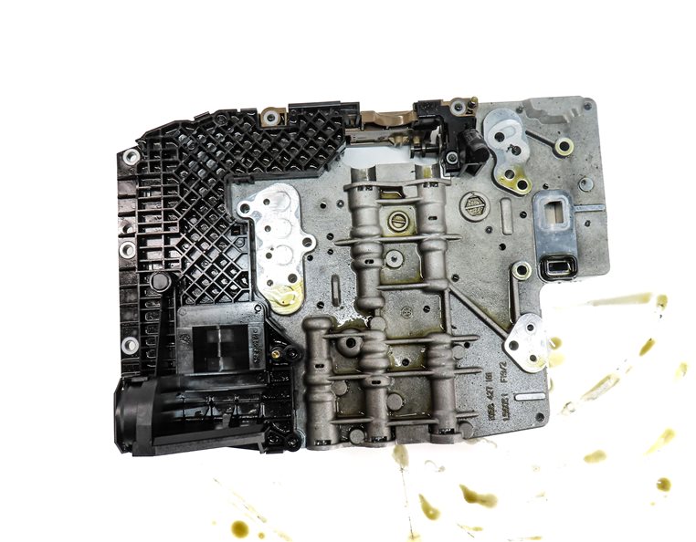Thumbnail 4: 09-10 AUDI Q7 (4L) 3.6L MCE 6-SPD AUTO AUTOMATIC TRANSMISSION VALVE BODY w/ TCU