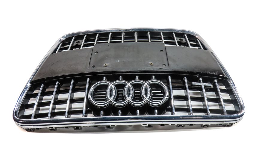 Thumbnail 4: 2010-2015 AUDI Q7 (4L) FRONT MAIN CENTER HOOD GRILLE AIR VENT TRIM (BLACK)