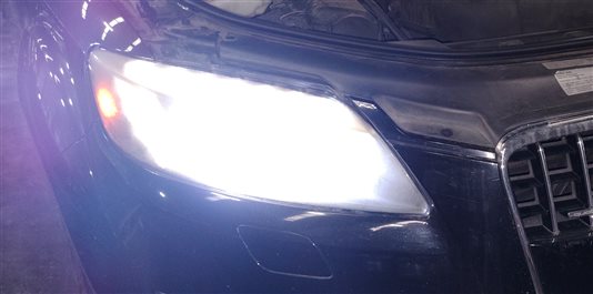 Thumbnail 2: 2010-2015 AUDI Q7 (4L) RIGHT PASSENGER XENON HID HEADLIGHT LIGHT LAMP (NON AFS)