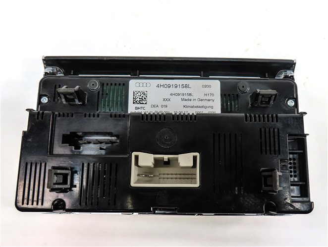 Thumbnail 5: 2015-2018 AUDI A8 S8 D4 4H REAR HEAT AIR AC HVAC CLIMATE CONTROL PANEL
