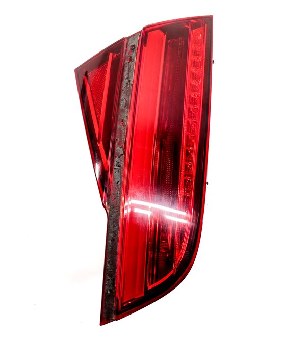 Thumbnail 2: 2015-2018 AUDI A8 S8 D4 4H REAR LEFT DRIVER INNER TAILLIGHT TAIL LIGHT LAMP