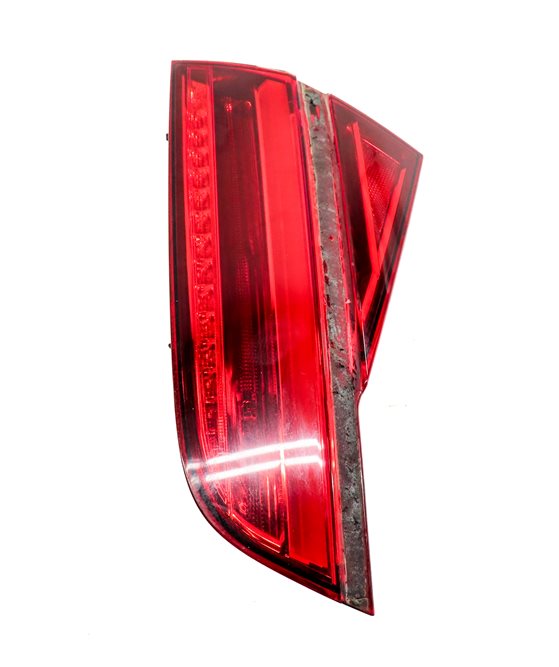 Thumbnail 3: 2015-2018 AUDI A8 S8 D4 4H REAR RIGHT PASSENGER INNER TAILLIGHT TAIL LIGHT LAMP