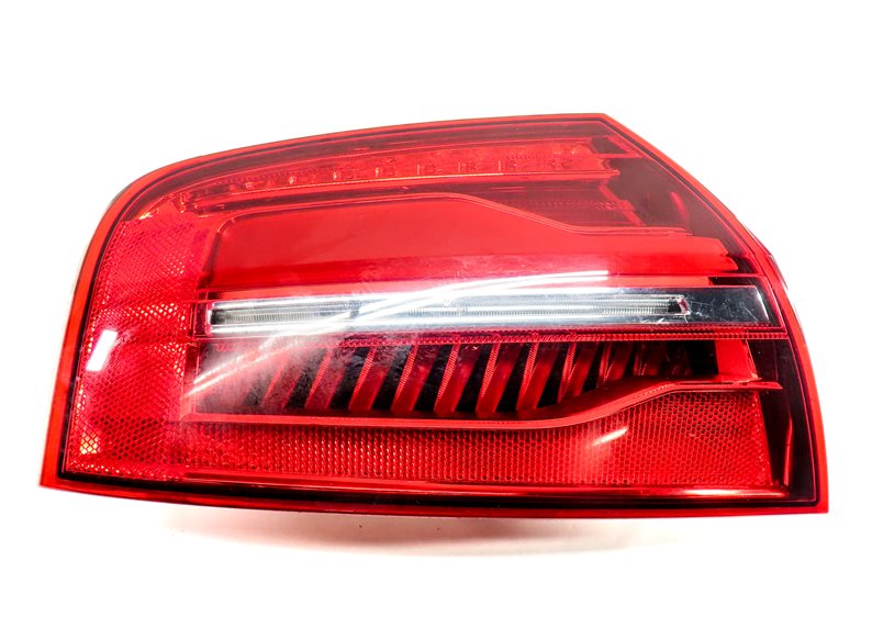 Thumbnail 2: 2015-2018 AUDI A8 S8 D4 4H REAR LEFT DRIVER OUTER TAILLIGHT TAIL LIGHT LAMP