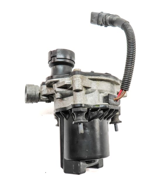 Thumbnail 2: 2018 AUDI A8L (D4 4H) 4.0L (CTGF) ENGINE AIR INJECTION SMOG PUMP
