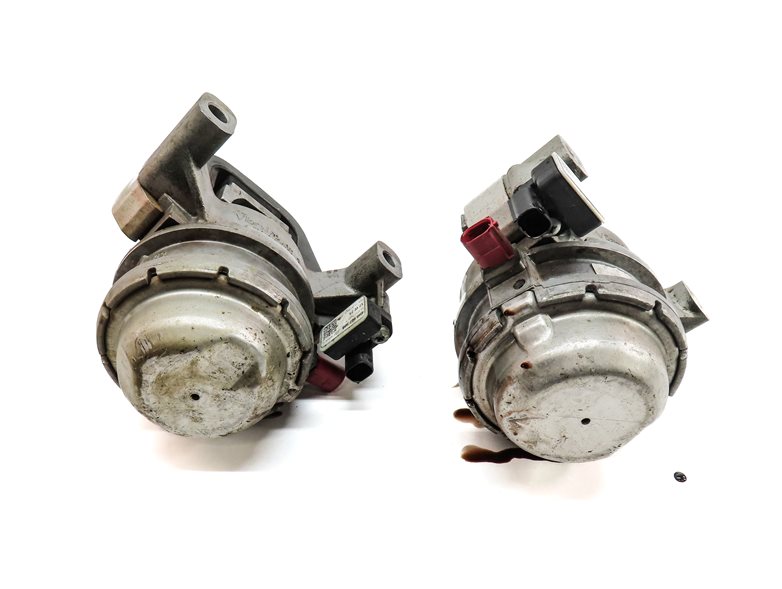 Thumbnail 4: 2018 AUDI A8L (D4 4H) 4.0L (CTGF) ENGINE MOTOR SUPPORT MOUNT SET/2