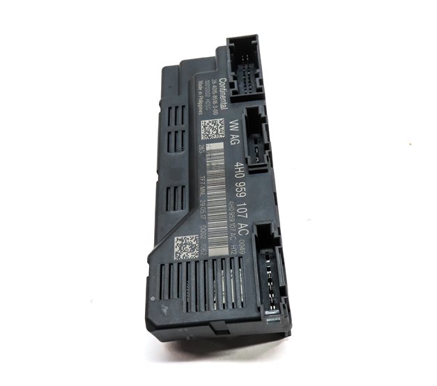 Thumbnail 3: 2018 AUDI A8L (D4 4H) REAR TRUNK HATCH LID CONTROL MODULE