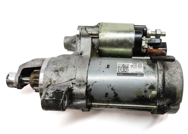 Thumbnail 4: 2014-2018 AUDI A8 S7 S8 (D4 4H C7 4G8) 4.0L TURBO ENGINE STARTER MOTOR (opt 7L8)