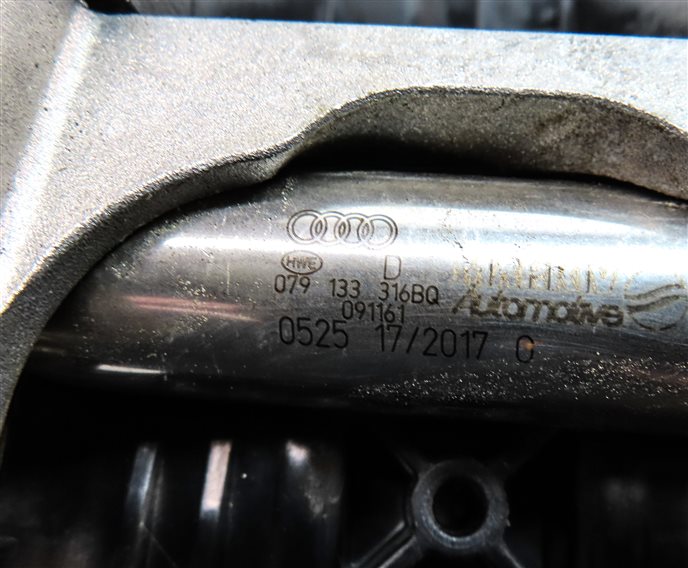 Thumbnail 6: 15-18 AUDI A8 S6 S7 RS7 S8 D4 4H C7 4.0L RIGHT LOWER INTAKE MANIFOLD w/FUEL RAIL