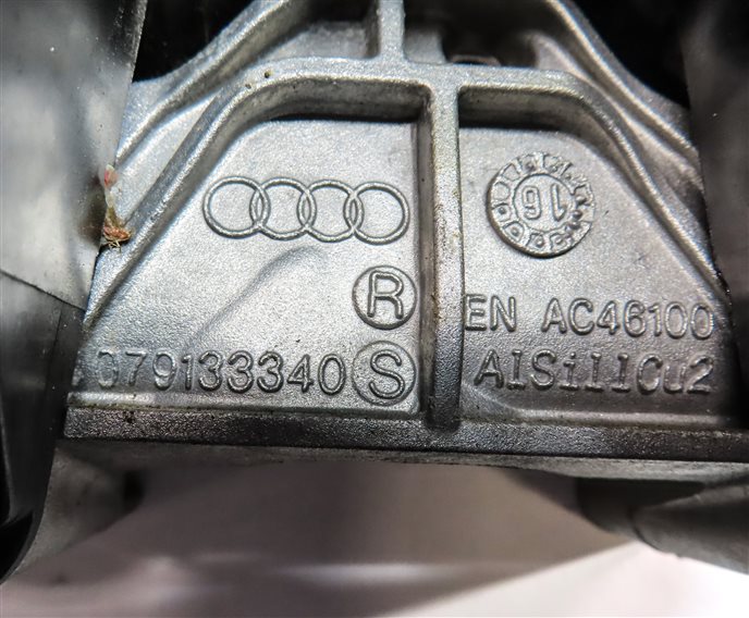 Thumbnail 7: 15-18 AUDI A8 S6 S7 RS7 S8 D4 4H C7 4.0L RIGHT LOWER INTAKE MANIFOLD w/FUEL RAIL