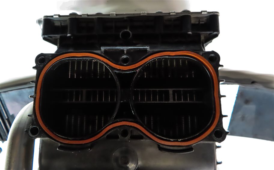 Thumbnail 5: 2015-2018 AUDI A8 S6 S7 S8 D4 4H C7 4.0L ENGINE INTERCOOLER RADIATOR ASSEMBLY